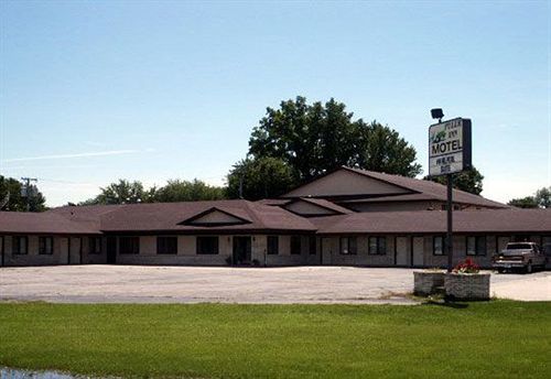 Dutch Country Inn Kalona Exterior photo